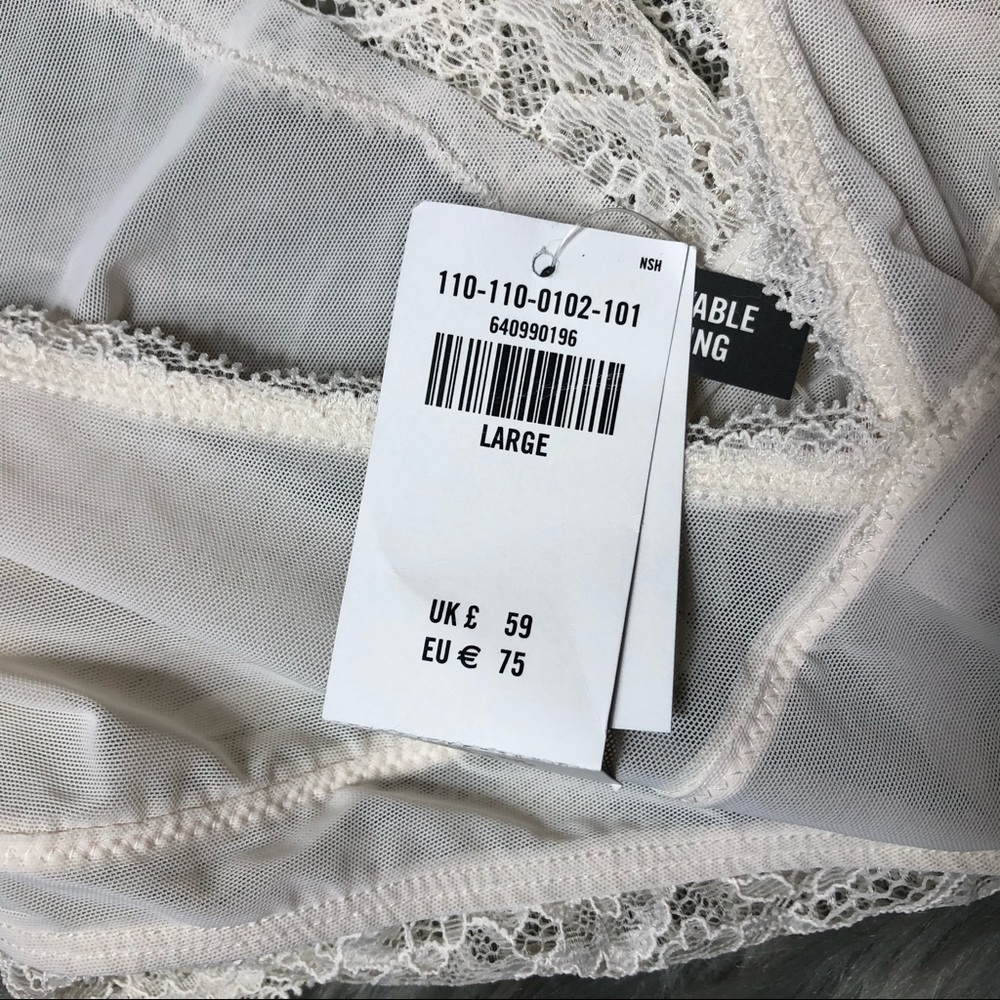 Abercrombie & Fitch ivory cream lace thong sheer bodysuit size large - Picture 11 of 12